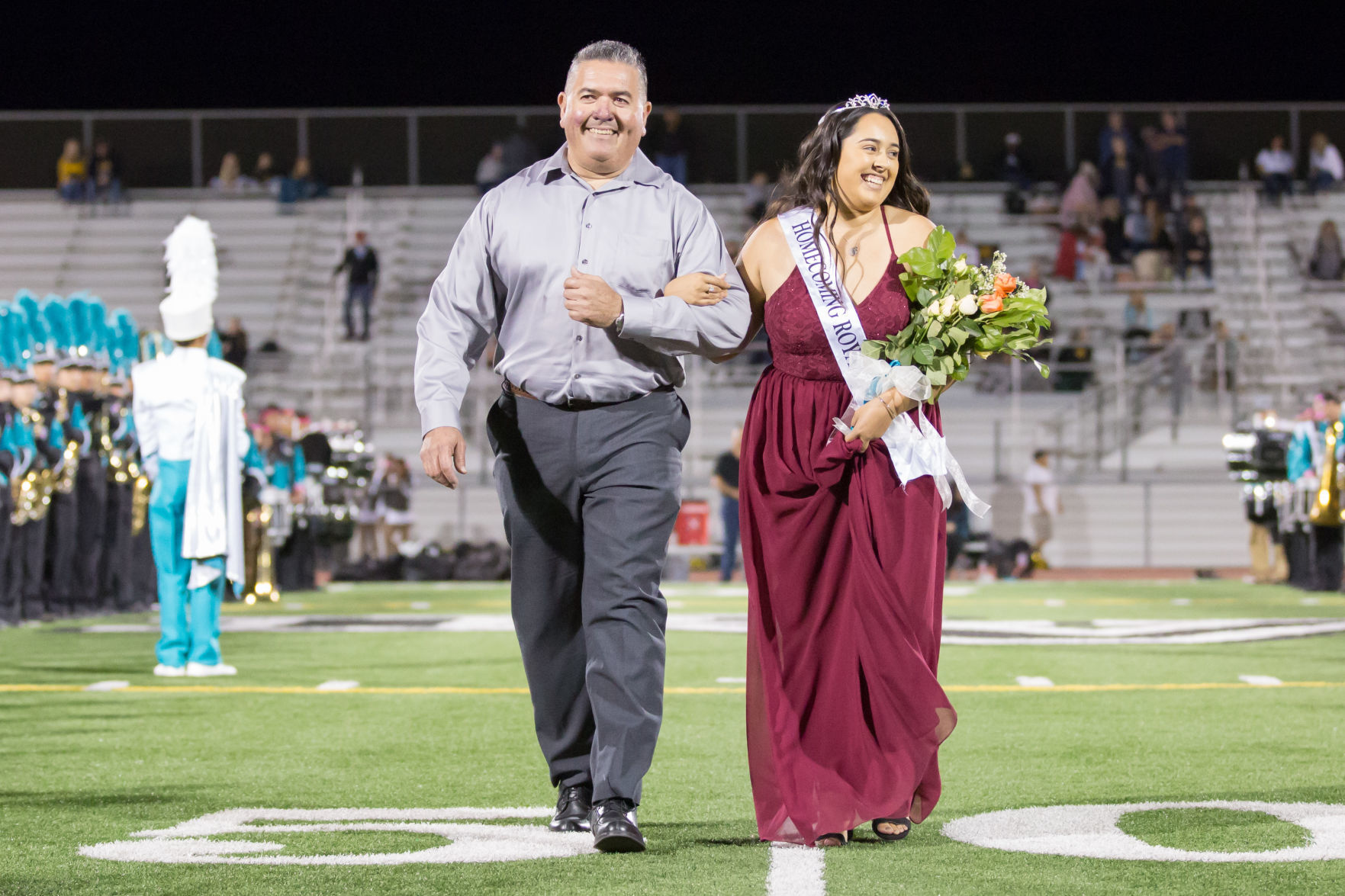 102519 Pioneer Homecoming 04.jpg